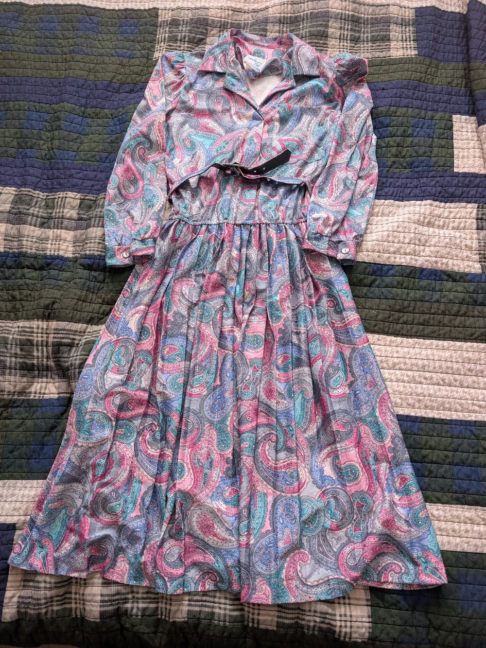 Vintage Paisley Print Long Sleeve Midi Dress in Pink and Blue